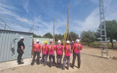 Elevando la seguridad: nuestros equipo completa el curso de trabajos en altura
